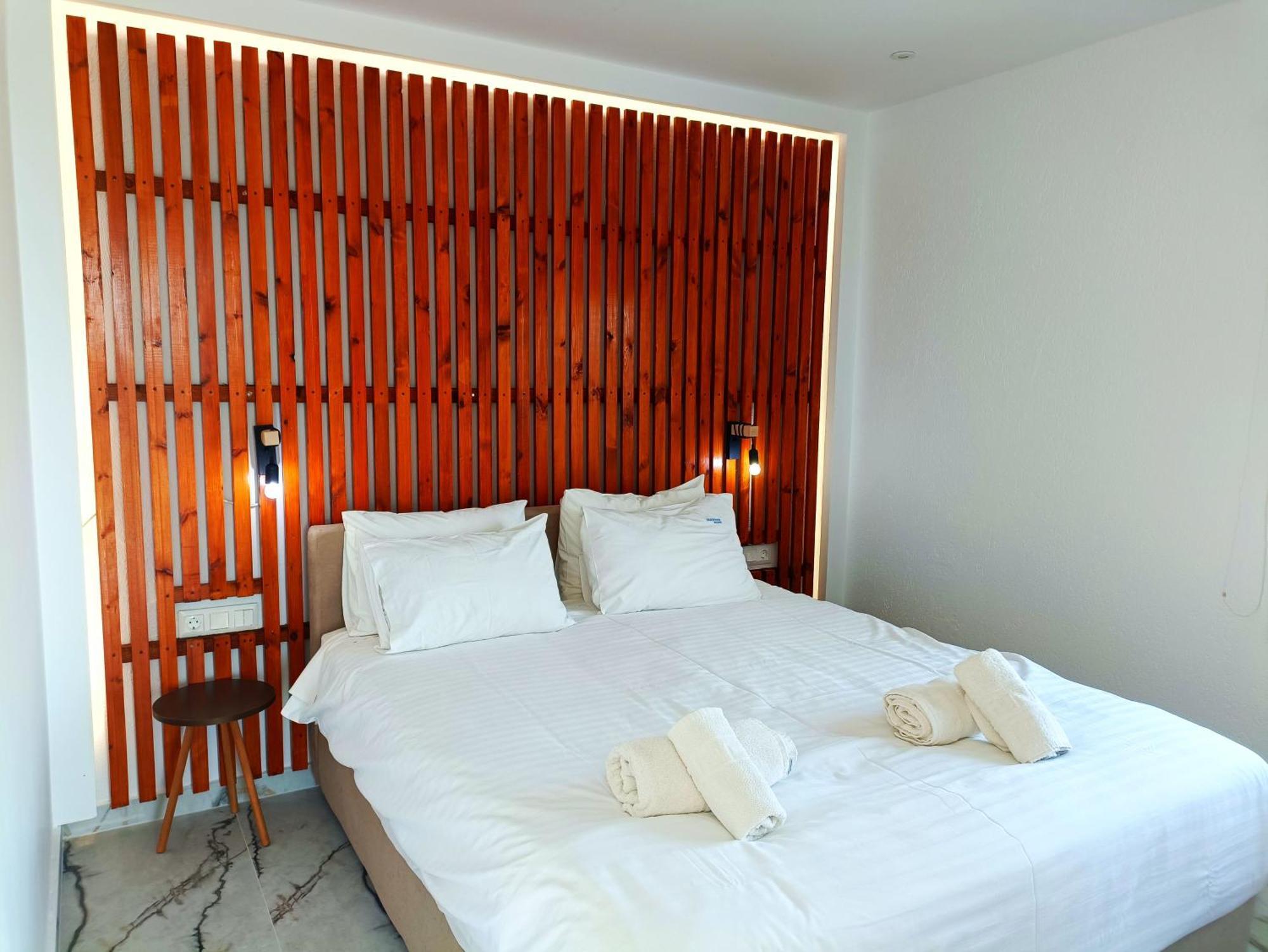 Salonikiou Beach Apartments & Villas Agios Nikolaos  Exterior foto